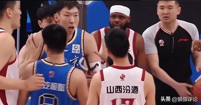 华体会-北京vs浙江前瞻：周琦赵睿领衔大面积伤病 程帅澎跟队训练引关注